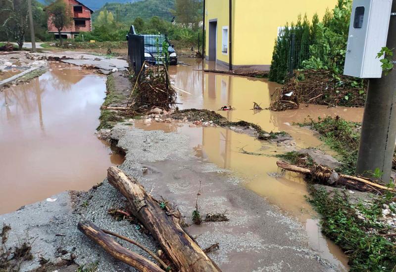 Kostajnica - potrebna voda, gorivo i agregati, najbitnije je da ljudi sačuvaju duh tijelo i razum