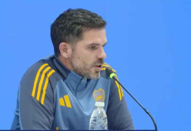 Fernando Gago na klupi Boce Juniors 