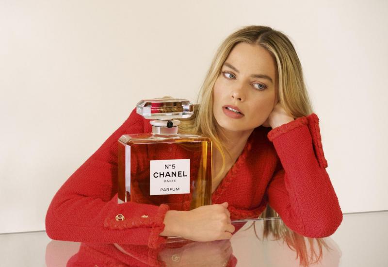 Chanel ponovno oduševio svijet: Margot Robbie očarala u novoj reklami