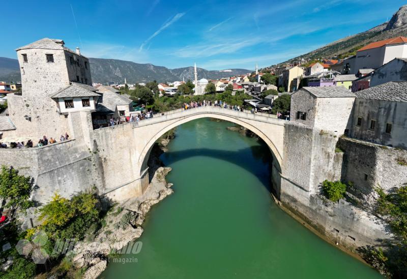 FOTO | Savršen prizor: Rijeka Neretva ponovno poprimila smaragdnu boju