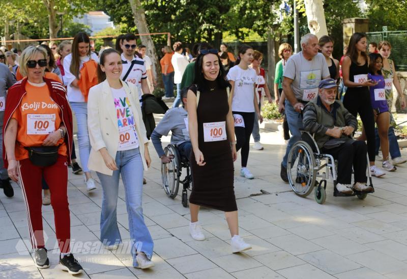 FOTO | Mostarci trčali i šetali s ciljem podizanja svijesti o multipla sklerozi