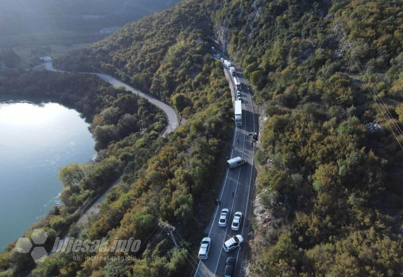 Prometna nesreća na ulazu u Salakovac - Teška prometna nesreća u Salakovcu, promet obustavljen