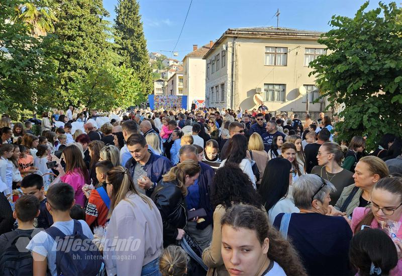 FOTO | U Čapljini upriličeni Dani kruha, a prihod od prodaje ide za Jablanicu