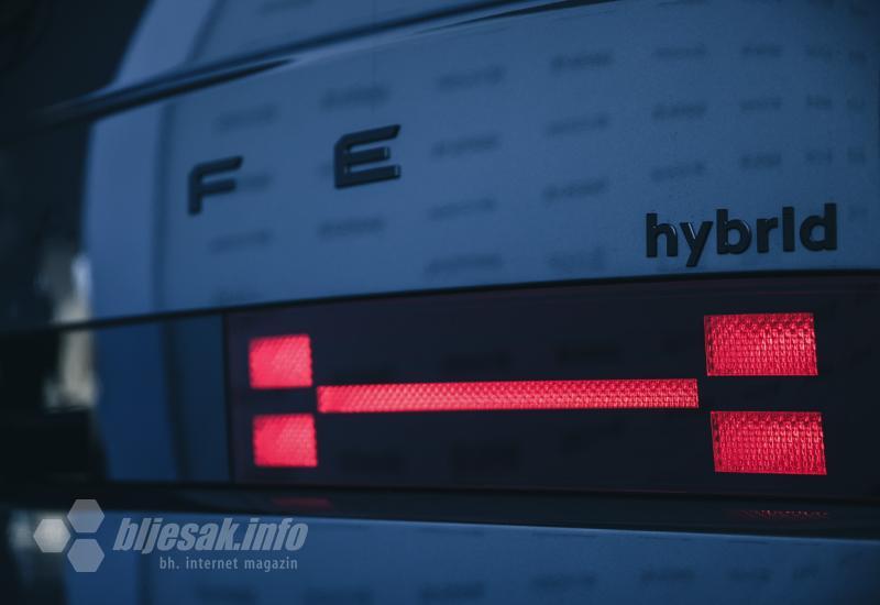 Novi Hyundai Santa Fe - Hazarderski korak u svijet oštrih linija