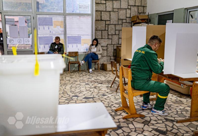 FOTO | Donja Jablanica na biralištu