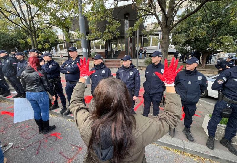 Beograd: Prosvjednici zatražili ostavke zbog tragedije u Novom Sadu