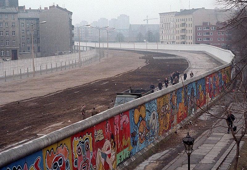 Berlinski zid 1986. godine - Prije 35 godina pao je Belinski zid - početak kraja komunizma u Europi