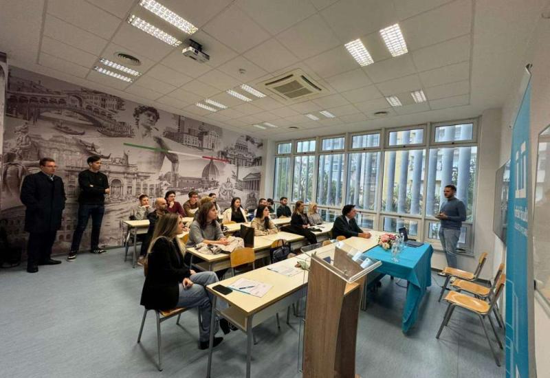 Tribina u Mostaru - zašto je važna studenska praksa i razmjene