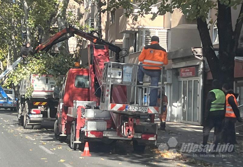 FOTO Jak vjetar u Mostaru - vrijeme kao stvoreno za pilanje