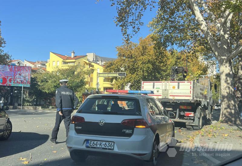 FOTO Jak vjetar u Mostaru - vrijeme kao stvoreno za pilanje