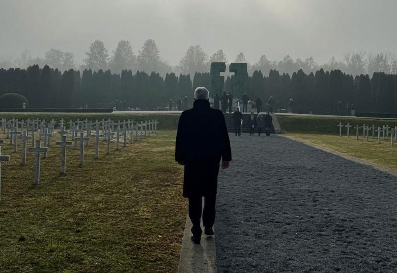 Čović odao počast žrtvama Vukovara na Memorijalnom groblju i Ovčari