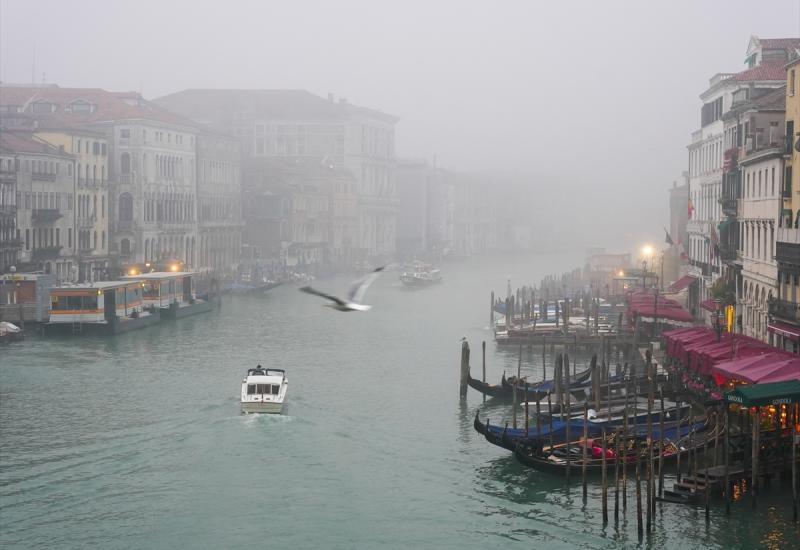 Italija: Magla prekriva Veneciju