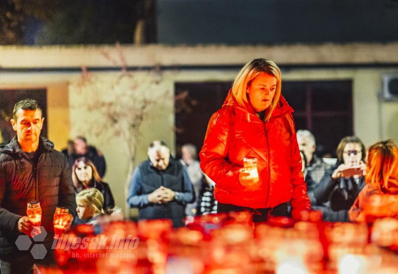 FOTO/VIDEO | Mostarci se prisjetili žrtve Vukovara