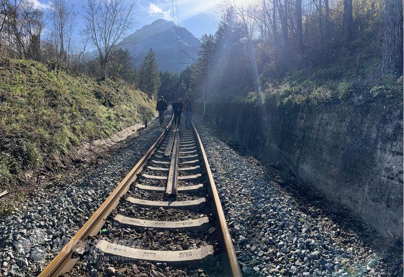 Pruga koja čeka obnovu i zbog koje se prosvjeduje - FOTO | Pogledajte prugu koja čeka obnovu