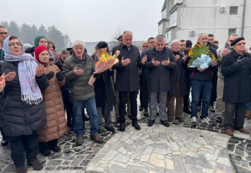 Helez na proslavi Dana državnosti - Helezova čestitka: Sile koje su napale BiH 90-ih nisu do kraja poražene