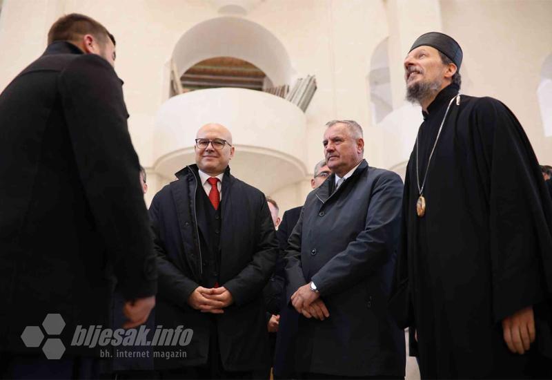 Premijer Srbije stigao u Mostar - dočekao ga premijer Republike Srpske