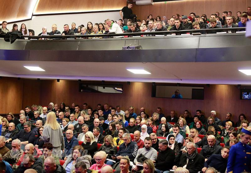 Lendo u Mostaru: ''Film je naše oružje, a činjenice sadržane u sudskim presudama, municija''