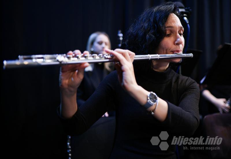 Simfonijski orkestar Mostar priredio koncert Viva Mozart - Mozartove opere pred mostarskom publikom