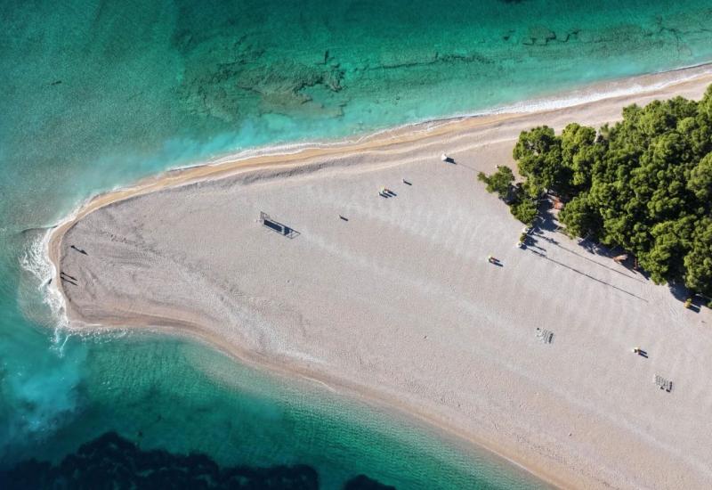 Mještani zabrinuti, nova fotografija zaista je neobična: Što se događa s jednom od najpoznatijih plaža u Hrvatskoj?