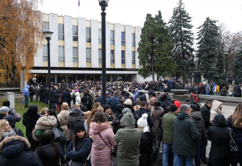  Ponovo prosvjed u Banja Luci zbog smanjenja prihoda od PDV-a za Banjaluku i Bijeljinu