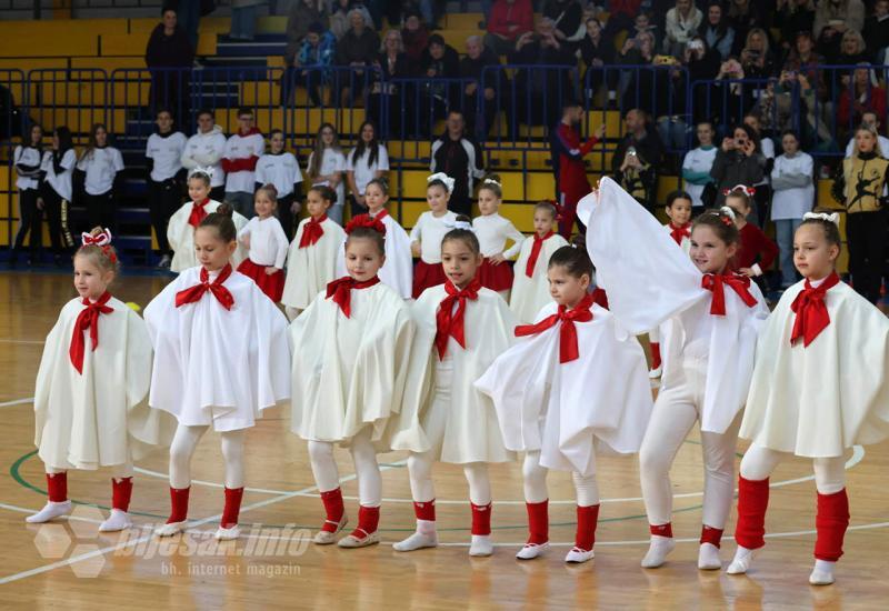 FOTO | Sunčane sportske igre u Mostaru - inkluzija, sport za zdraviju djecu