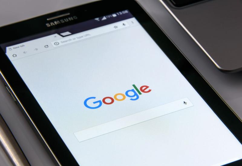 Promjene u pretraživanju - Prijeti li Googleu veliki pad?