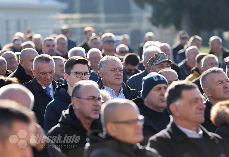 Obilježena 31. obljetnica 2. gardijske brigade HVO-a u Mostaru - Obilježena 31 godina 2. gardijske brigade HVO-a: Ponos, žrtva i uspjeh