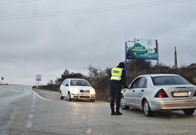 Jedna osoba smrtno stradala u prometnoj nesreći 