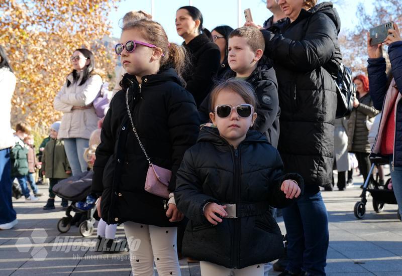 HKUD Rodoč oduševio nastupom na Adventu u Mostaru 2024: Tradicija, veselje i zajedništvo