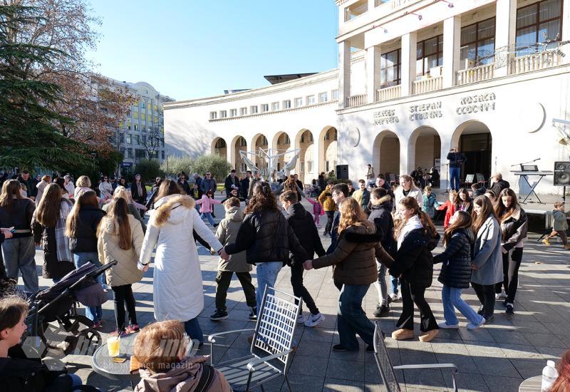 HKUD Rodoč oduševio nastupom na Adventu u Mostaru 2024: Tradicija, veselje i zajedništvo