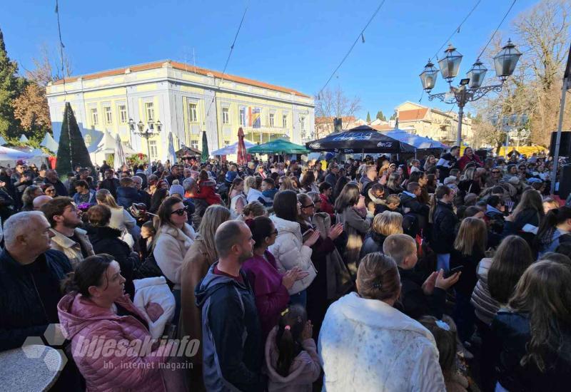 Pogledajte kako je bilo na otvaranju Adventa u Čapljini