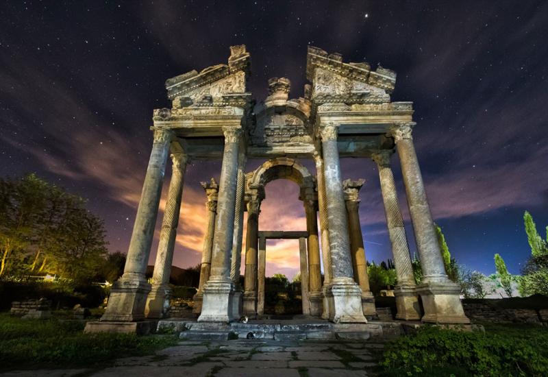 Epshesus - FOTO Gladijatori, arena i spektakl: Anadolija kao rimski centar zabave