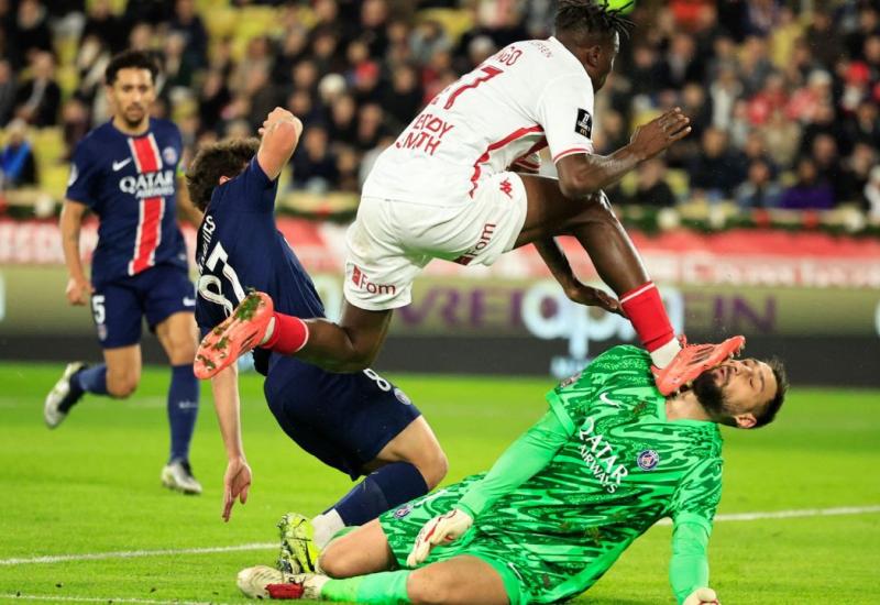 VIDEO I PSG dobio Monaco, Donnarumma kopačkom u lice 