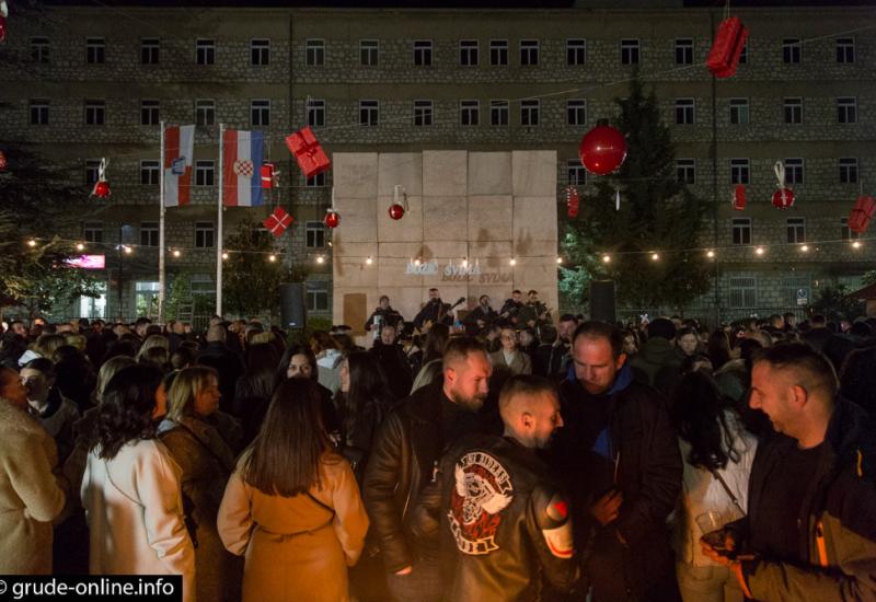 FOTO: Humanitarna akcija "Božić Svima" – Gruđani opet pokazali veliko srce