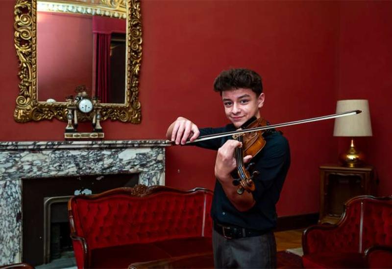 Mostarski violinist Antonio Šarić nastupio na Božićnom koncertu u Rimu