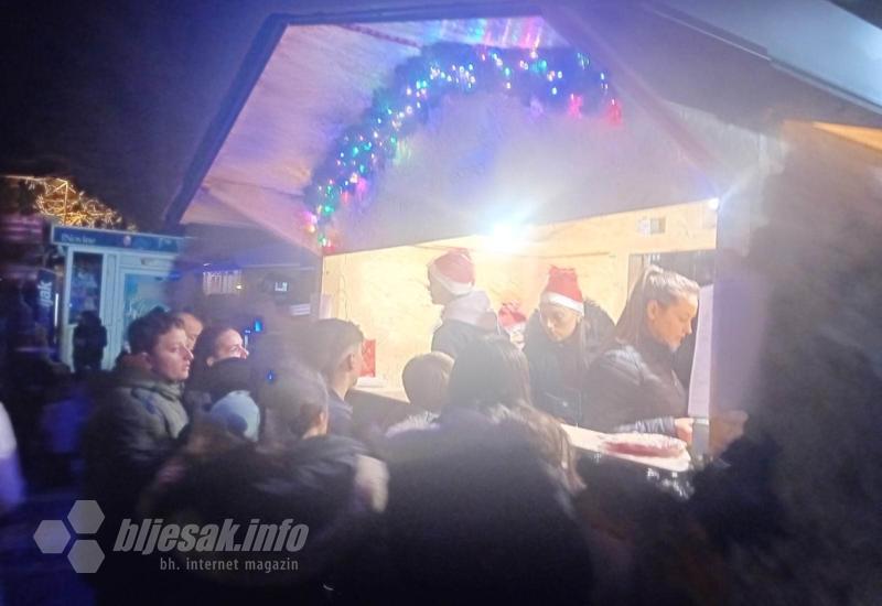 FOTO: Dolaskom svetog Nikole i nastupom Joze Mikulića započeo "Advent na Kočerinu"