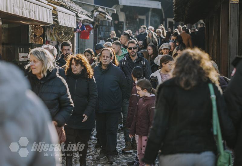 Siječanj je postao srpanj - Mostar vrvi turistima