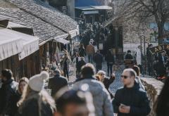 Siječanj je postao srpanj - Mostar vrvi turistima