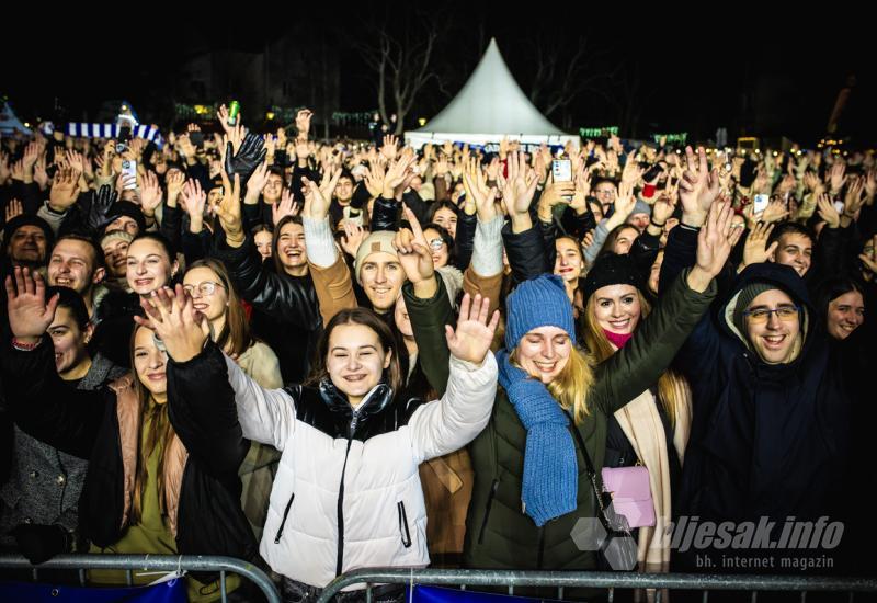 Mostar slavio uz Prljavce: Kakva fešta!  - FOTO | Mostar slavio uz Prljavce: Kakva fešta! 