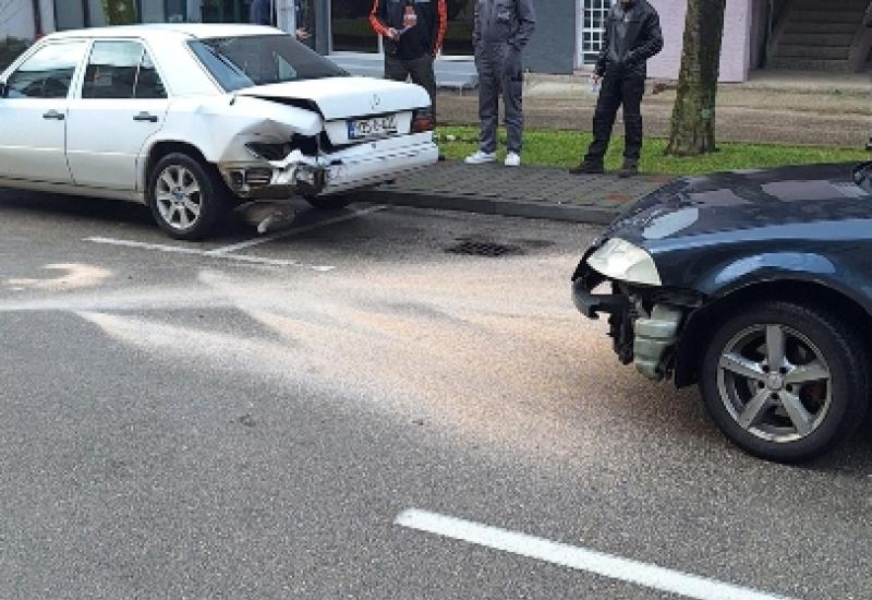 Lakša prometna nesreća u središtu grada - Lakša prometna nezgoda u centru Ljubuškog