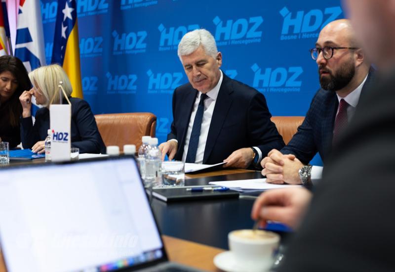 Proširena sjednica Predsjedništva HDZ-a BiH - Čović: 