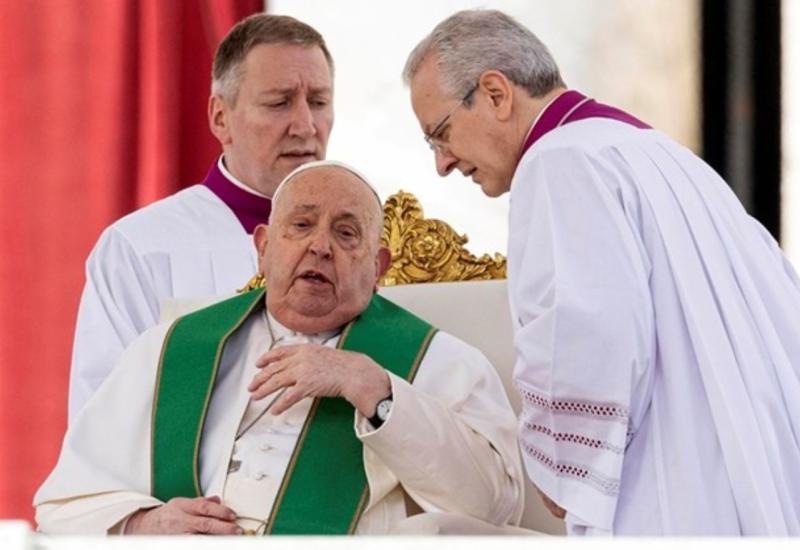 Vatikan objavio hoće li papa moći predvoditi misu na Pepelnicu