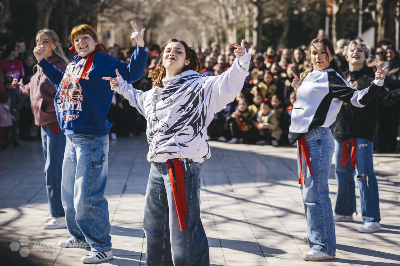 FOTO | Mostar ustao protiv nasilja: Održana akcija "One Billion Rising"