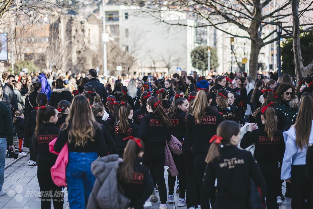 FOTO | Mostar ustao protiv nasilja: Održana akcija "One Billion Rising"