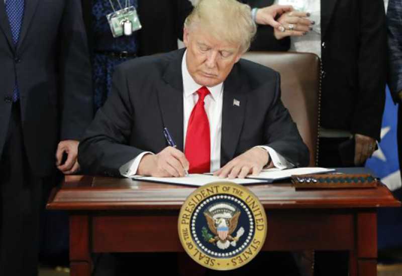  - Trump potpisao odluku o uvođenju sankcija Iranu na željezo, bakar i aluminij