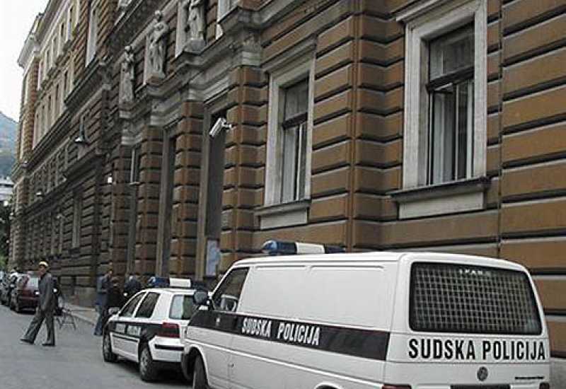  - Tomislavgrad: Osam mladića osuđeno zbog napada na džamiju 