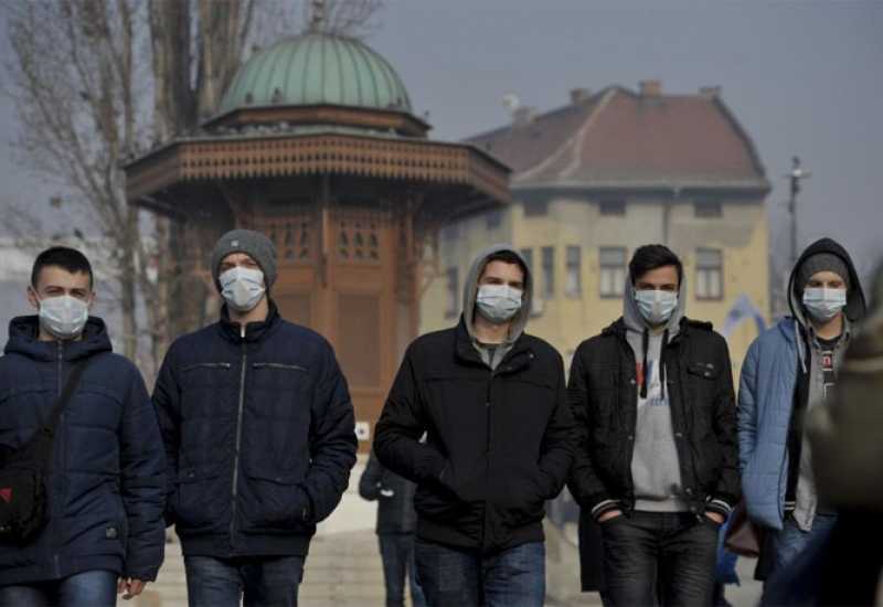 U sarajevskim apotekama nestašica zaštitnih maski