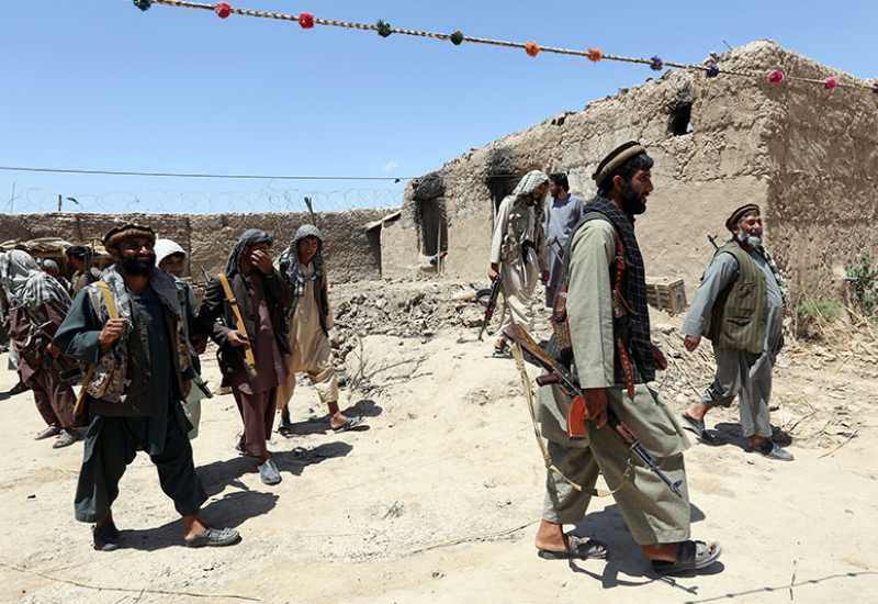 Najmanje 18 policajaca ubijeno u talibanskoj zasjedi