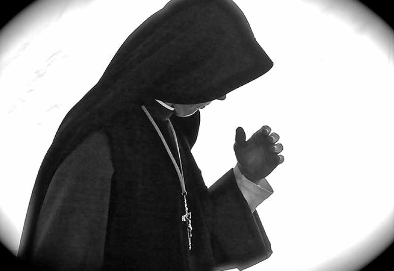 Časna sestra iz Sukošana: Pred Bogom i narodom tvrdim da me svećenik nije udarao