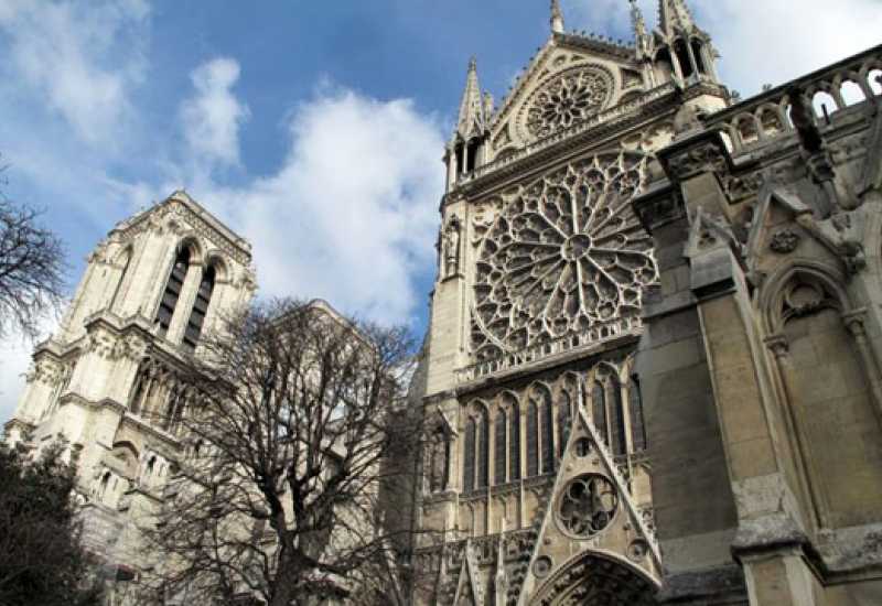  - Klesarska škola Pučišća nudi pomoć u obnovi Notre-Dame